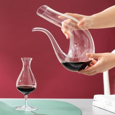 1000ML de u-vormige Zwaan Crystal Wine Decanter 35oz overhandigt Opgeblazen Loodvrij