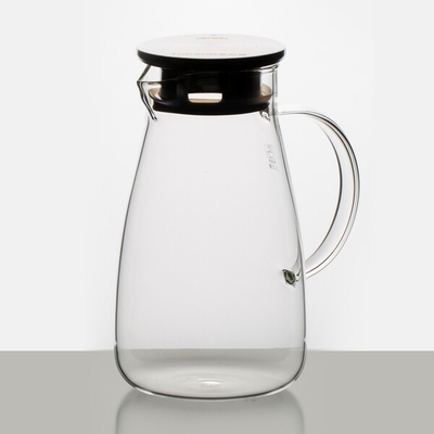 Broc de thé glacé en verre de Borosilicate carafe de verre soufflé de main d'espace libre de 50 onces avec le couvercle