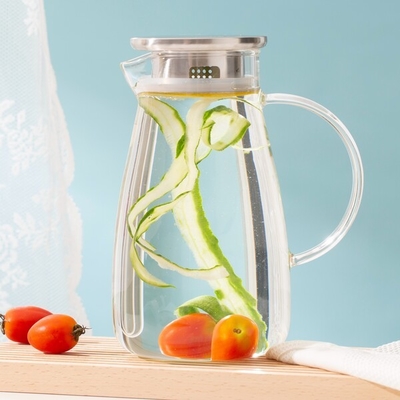 Broc de thé glacé en verre de Borosilicate carafe de verre soufflé de main d'espace libre de 50 onces avec le couvercle